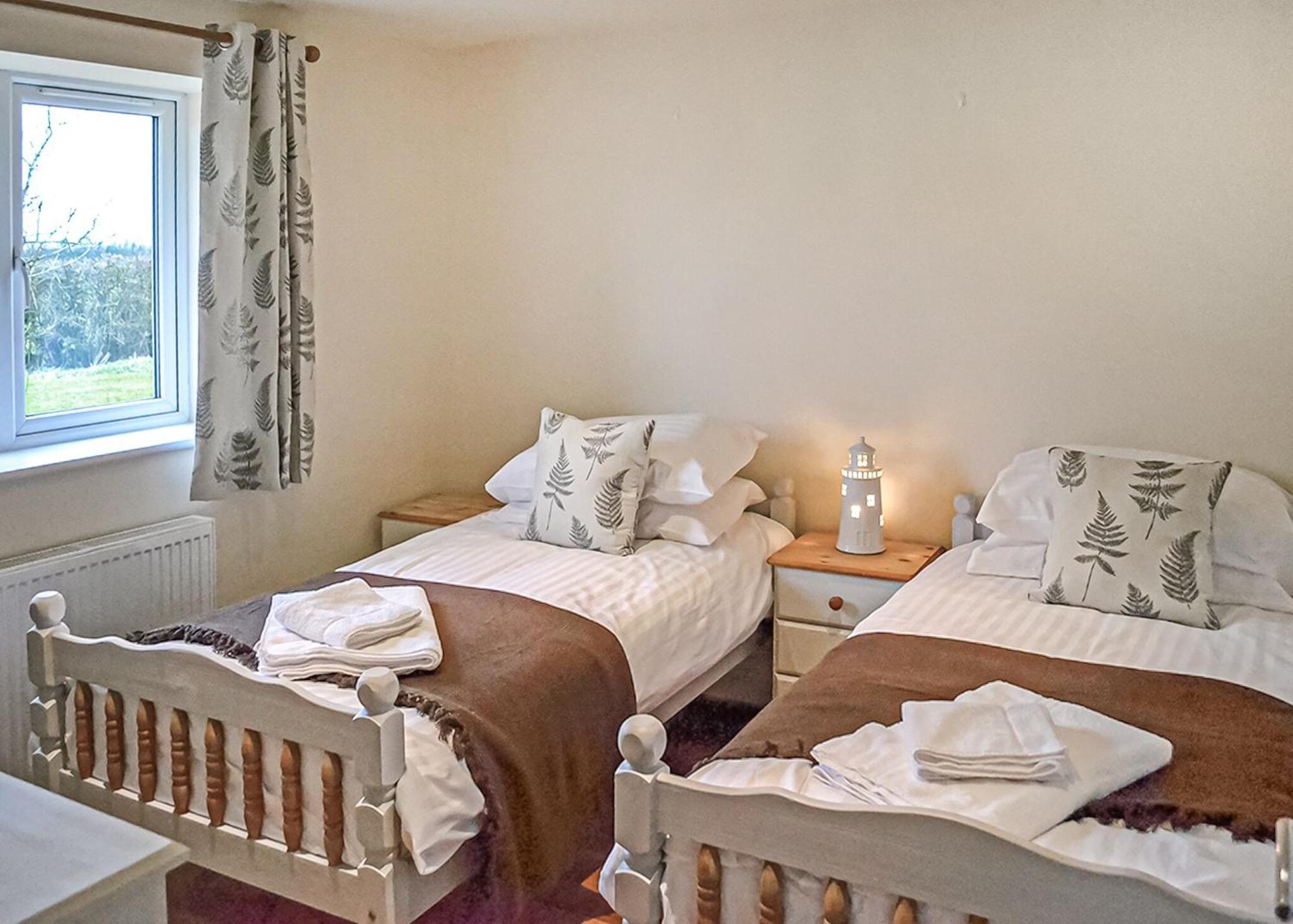 Little Moorland Farm Lodges Chapel Allerton Room photo
